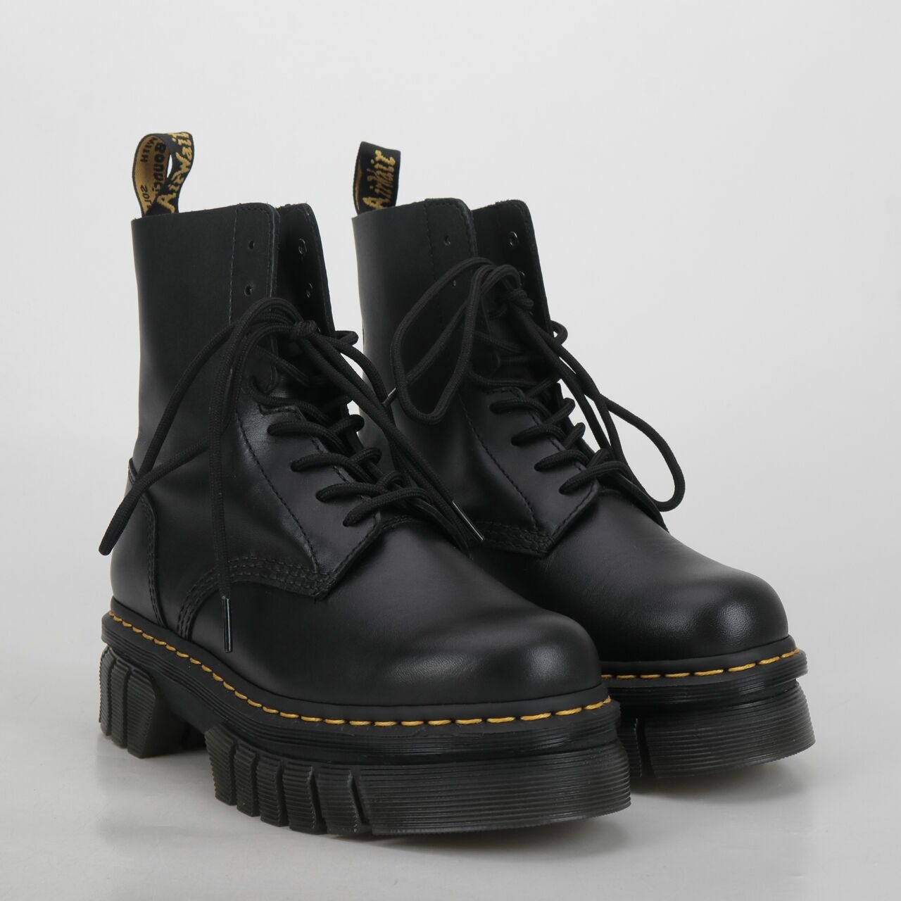 DRMARTENS Black Audrick 8-Eye Boots