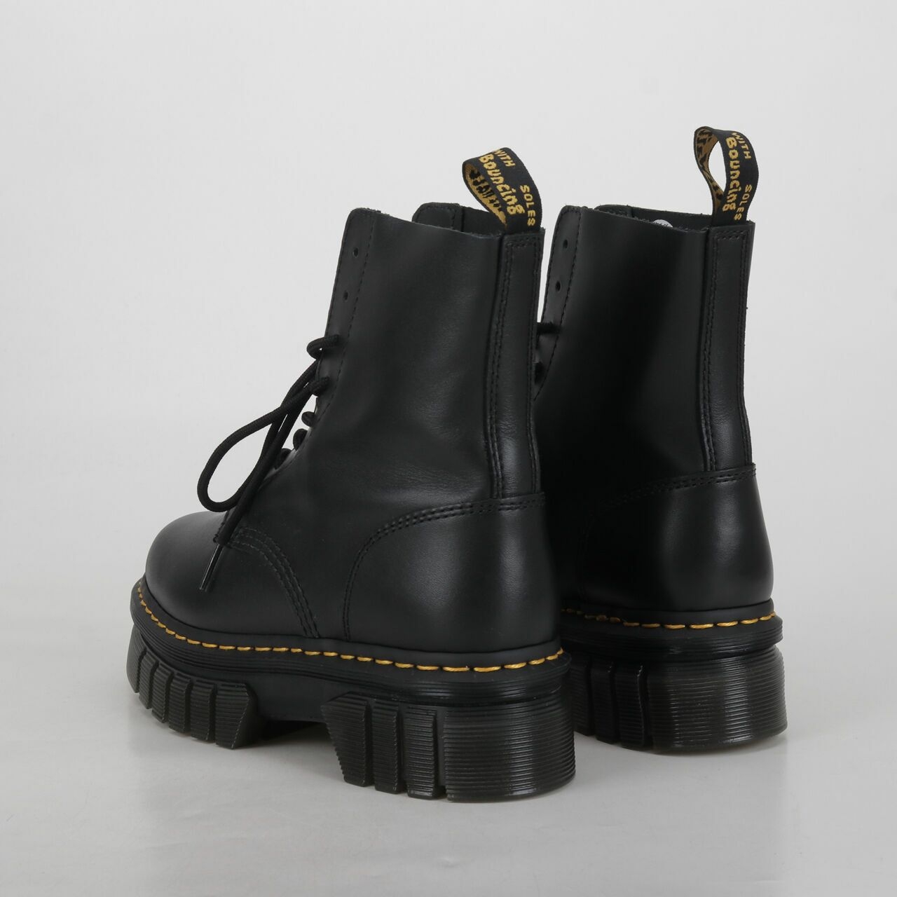 DRMARTENS Black Audrick 8-Eye Boots