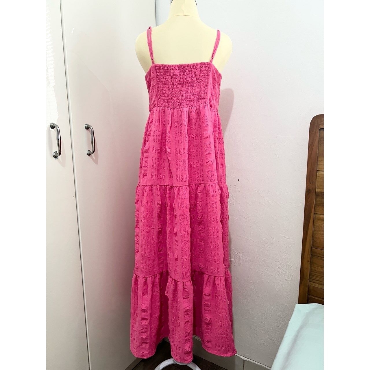 Urban Revivo Fuchsia Midi Dress