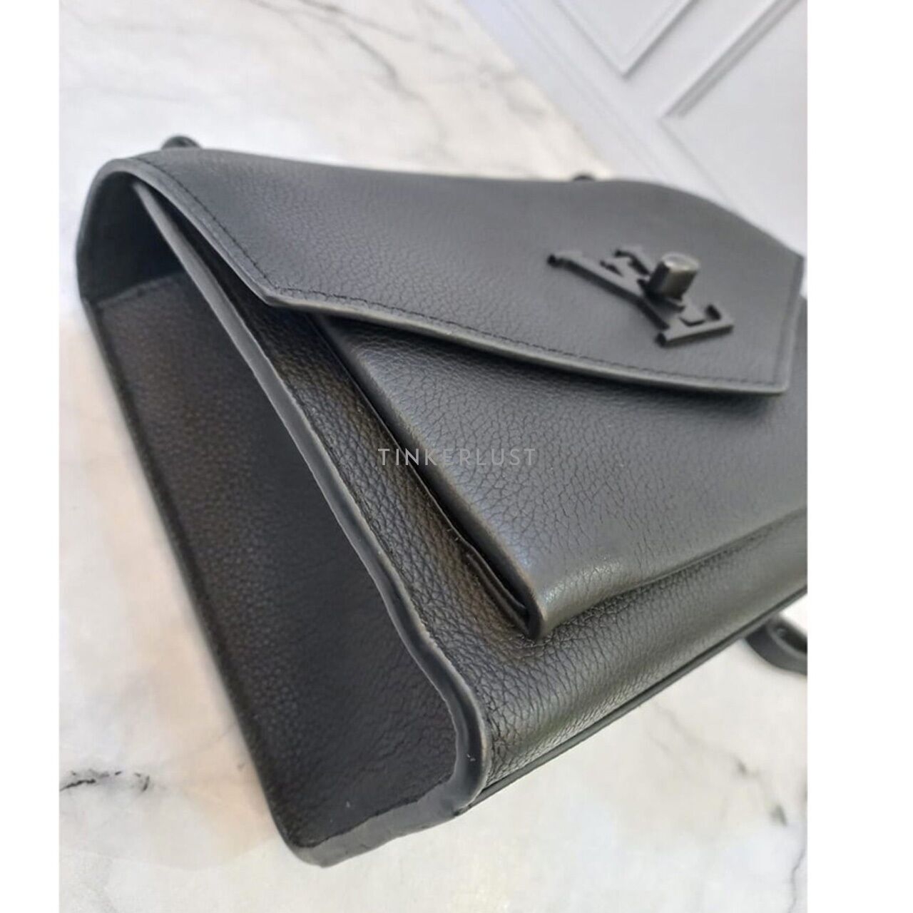 Louis Vuitton Lockme So Black 2020 Shoulder Bag