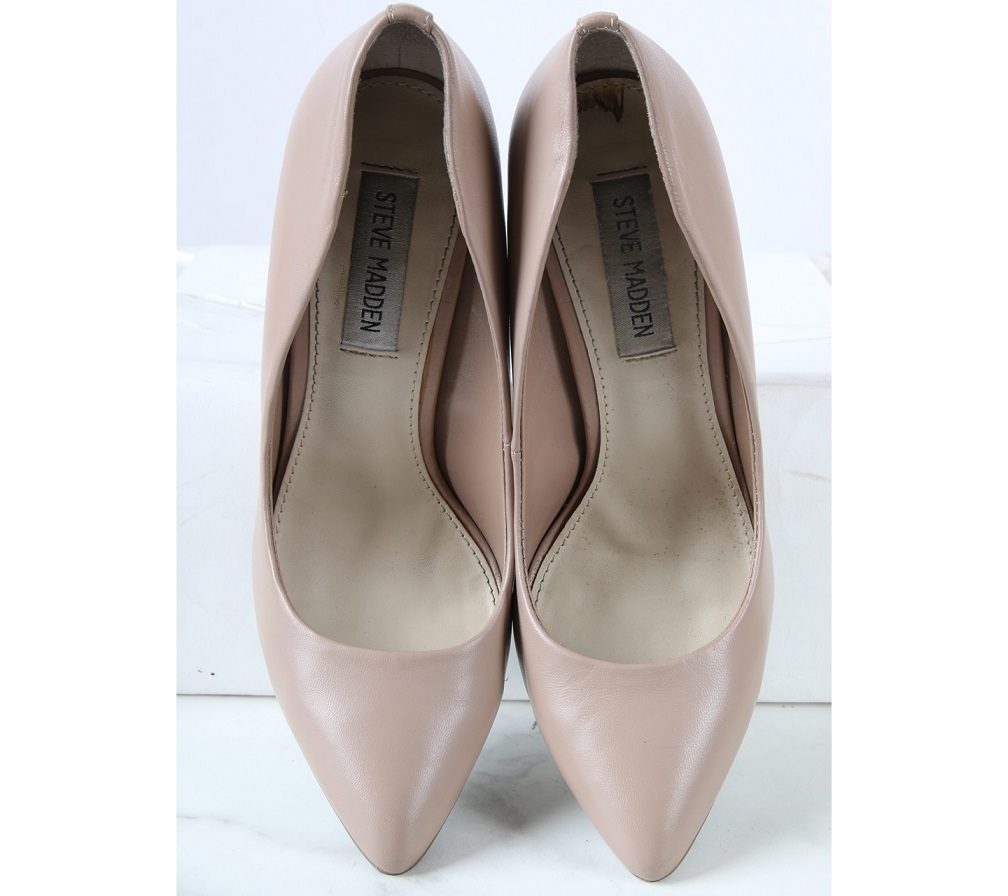 Steve Madden Nude Heels