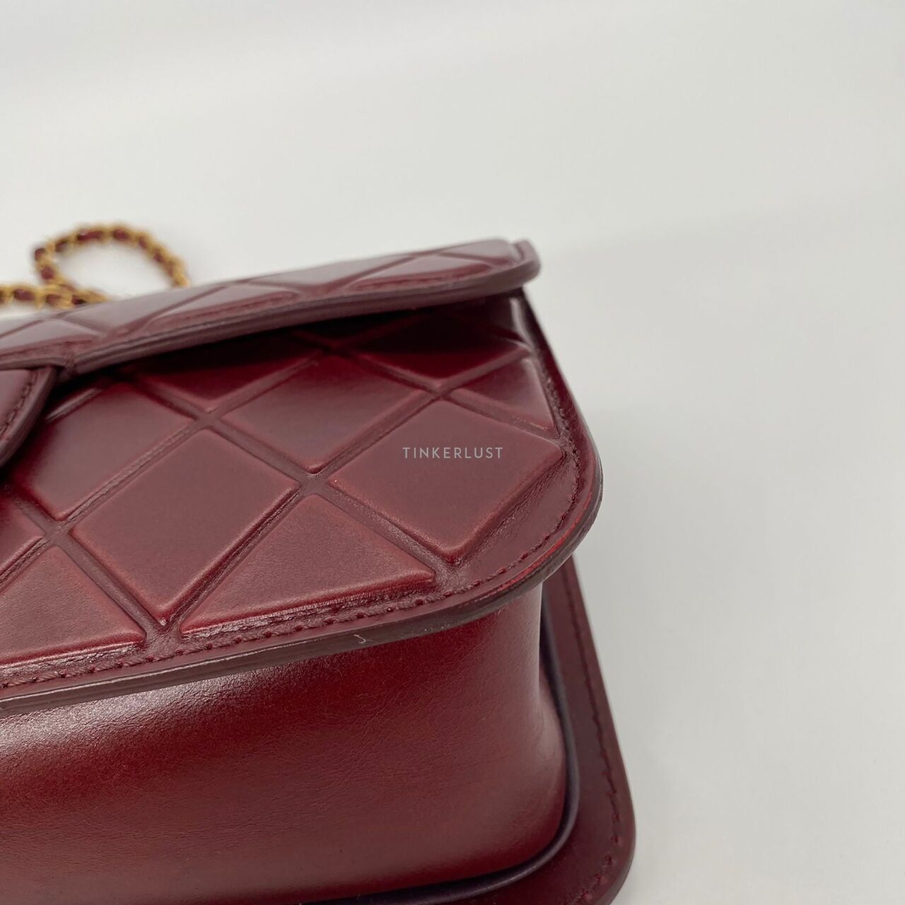 Chanel Medium Flap Burgundy #21 Shoulder Bag