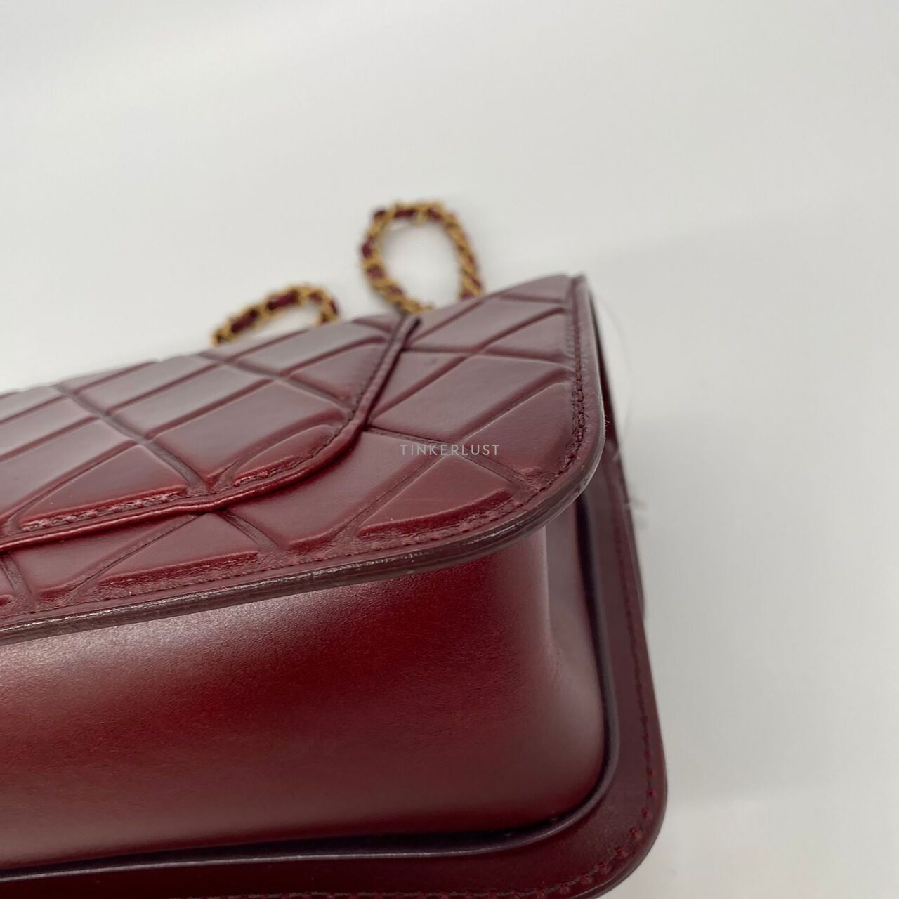 Chanel Medium Flap Burgundy #21 Shoulder Bag