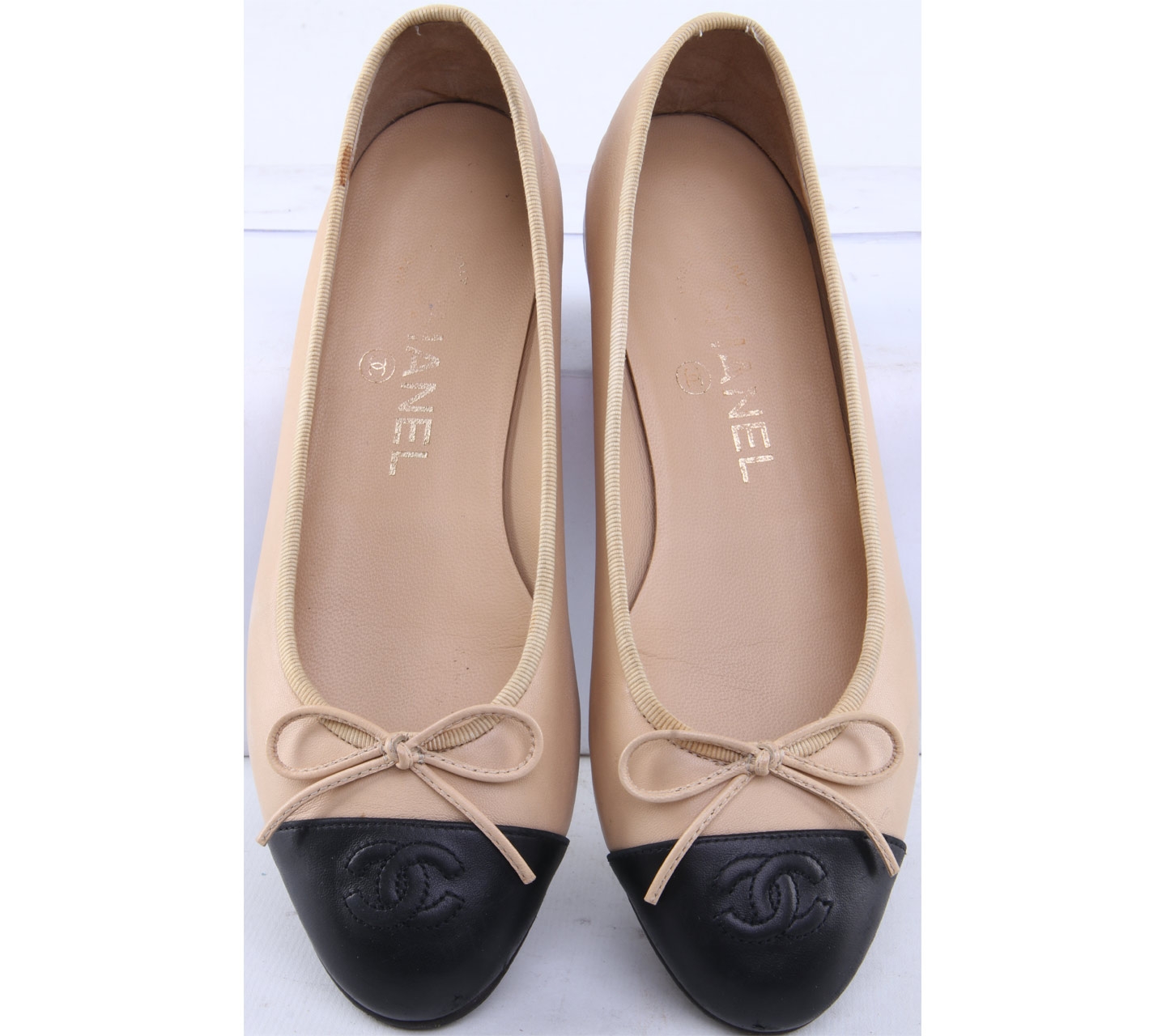 Chanel Brown& Black Flats Shoes