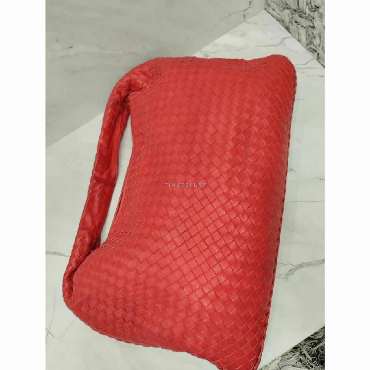 Bottega Veneta Hobo Medium Red Shoulder Bag