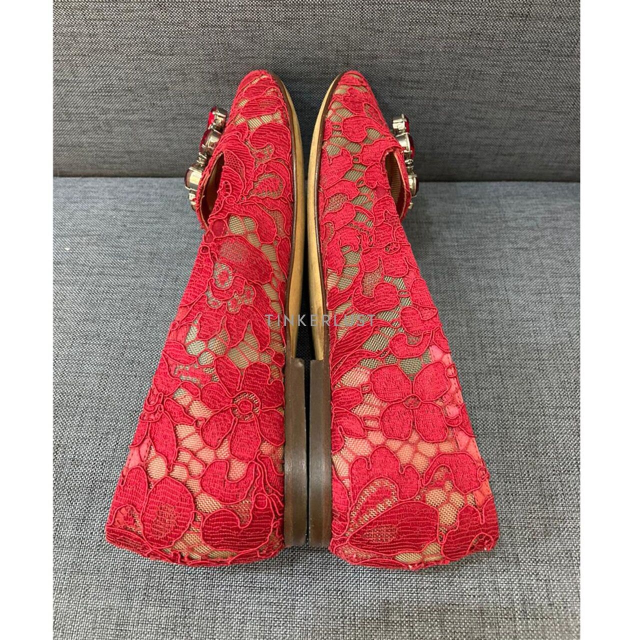 Dolce & Gabbana Lace Red Flats