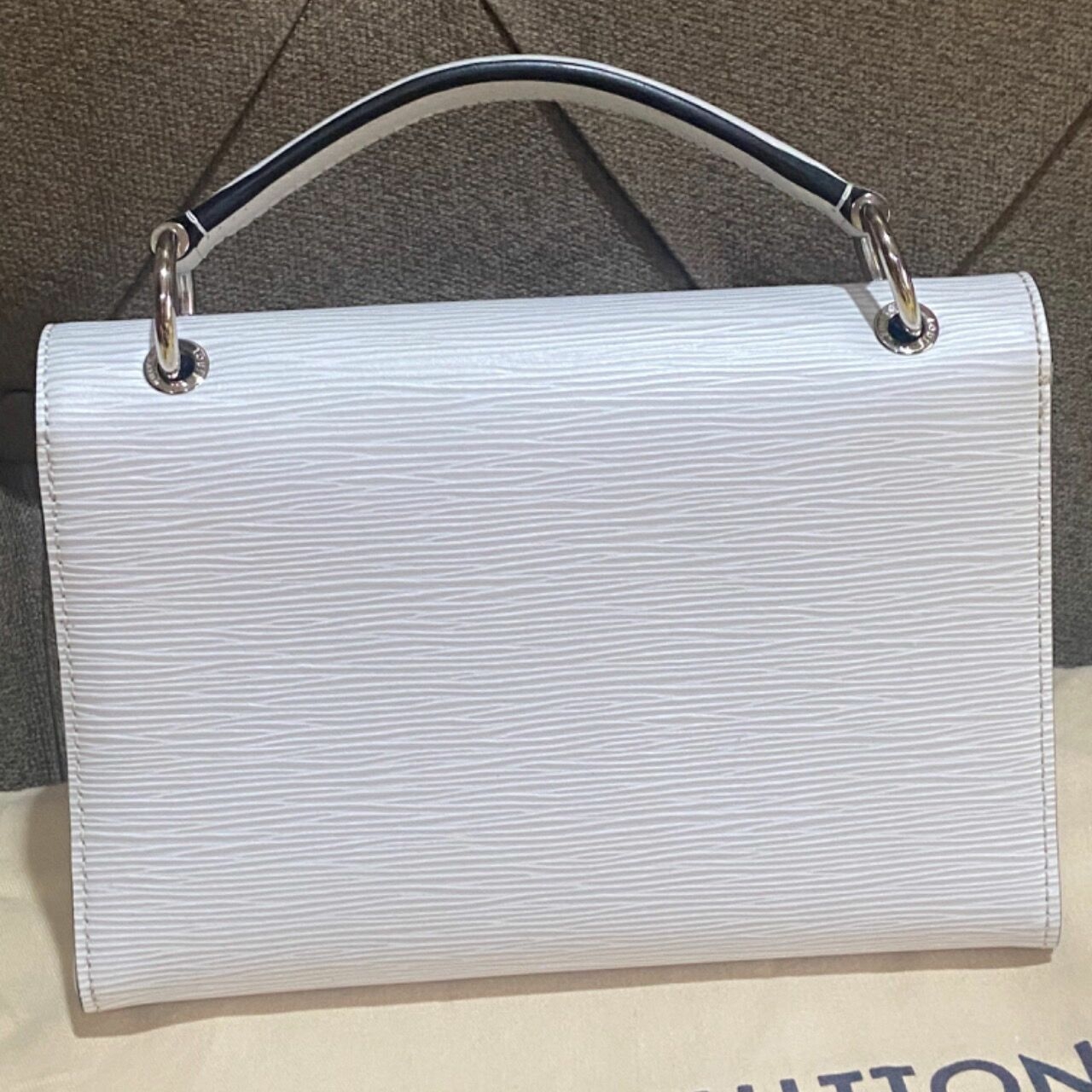 Louis Vuitton Epi Pochette Grenelle White