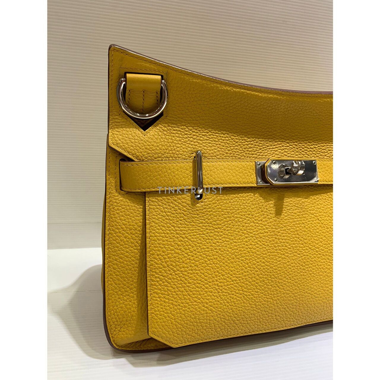 Hermes Jypsiere 31 Clemence Yellow # D 2019 Sling Bag 