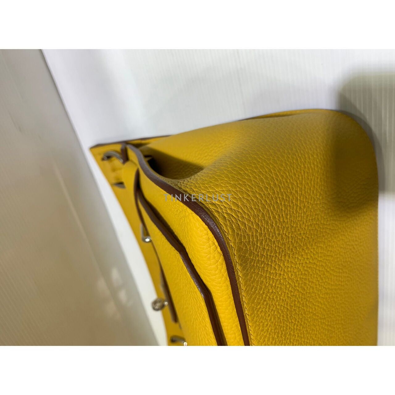 Hermes Jypsiere 31 Clemence Yellow # D 2019 Sling Bag 