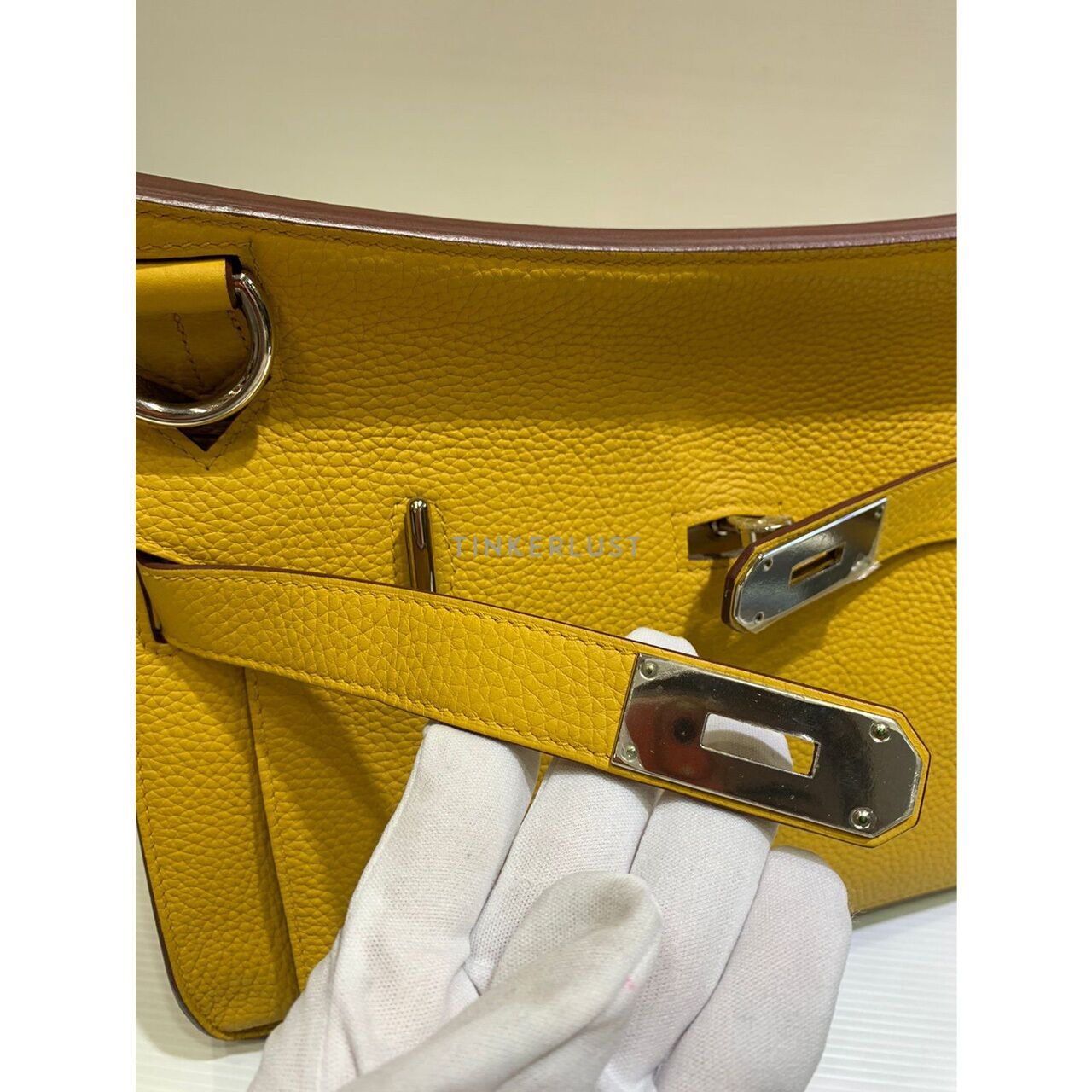 Hermes Jypsiere 31 Clemence Yellow # D 2019 Sling Bag 