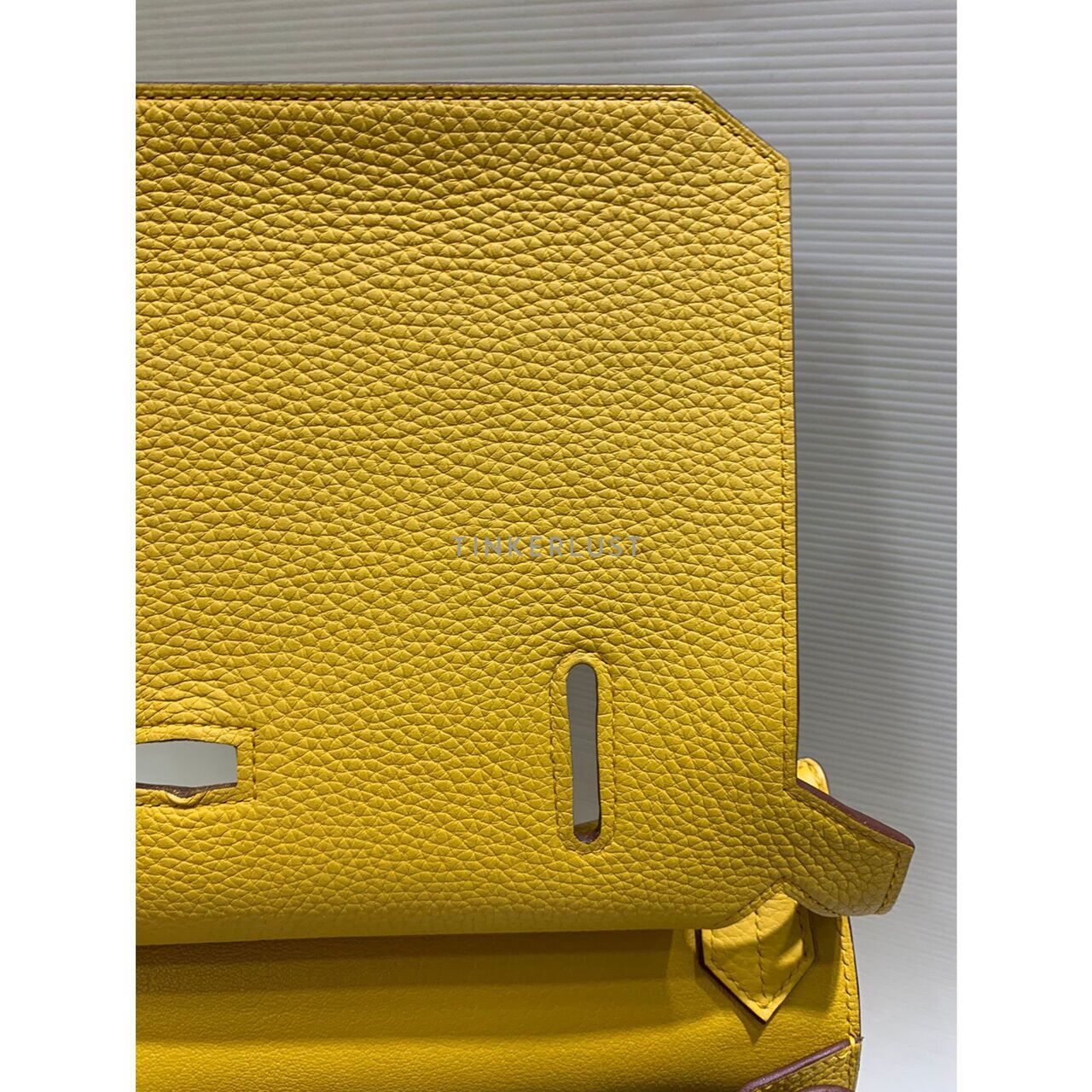 Hermes Jypsiere 31 Clemence Yellow # D 2019 Sling Bag 