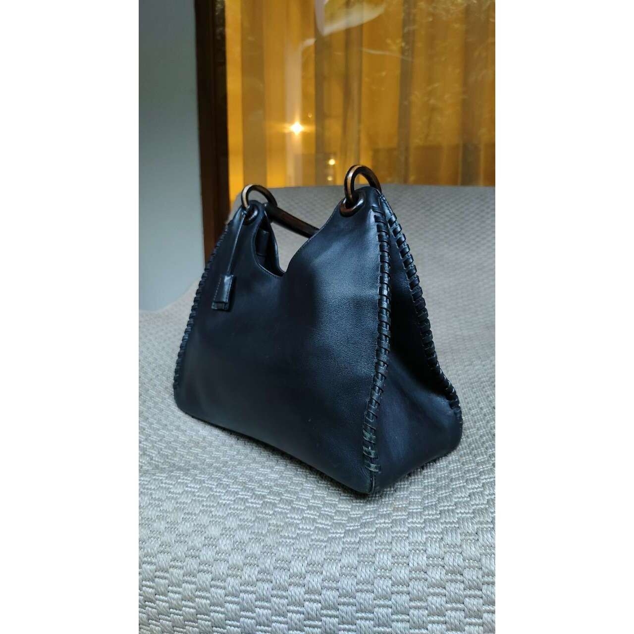 Gucci Whipstitch Wooden Handle Black Leather Hobo Bag