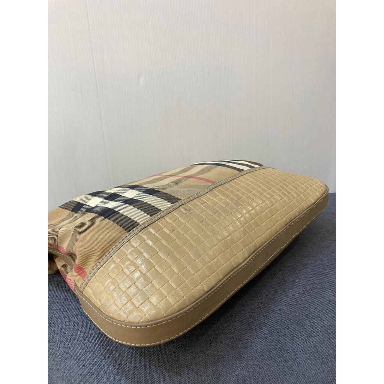 Burberry Nova Check Canvas Hobo Multicolor & Beige Shoulder Bag