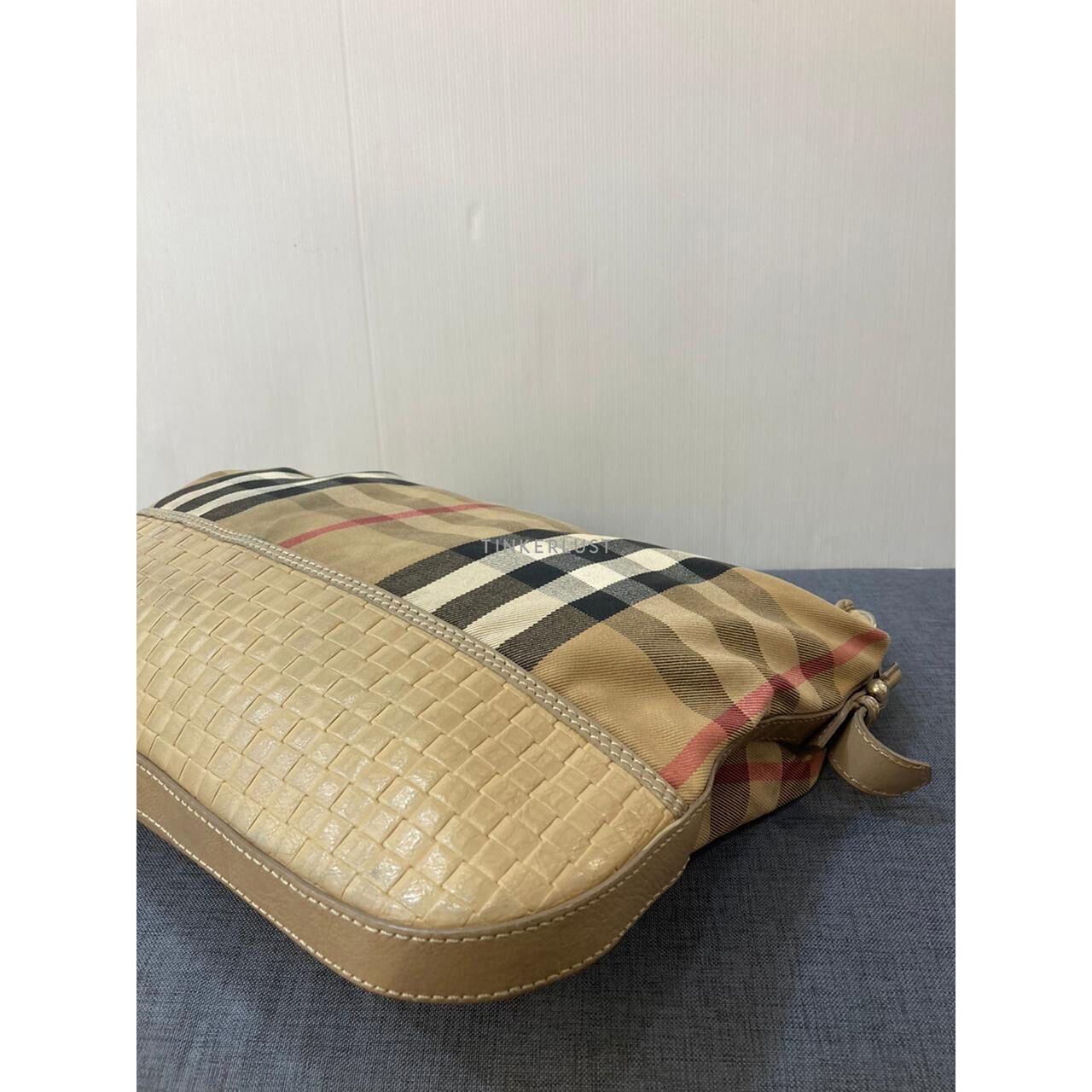 Burberry Nova Check Canvas Hobo Multicolor & Beige Shoulder Bag