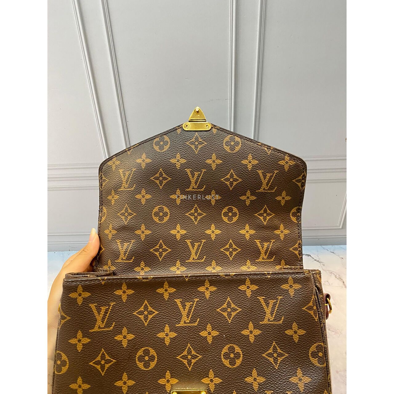 Louis Vuitton Metis Monogram GHW 2019 Satchel