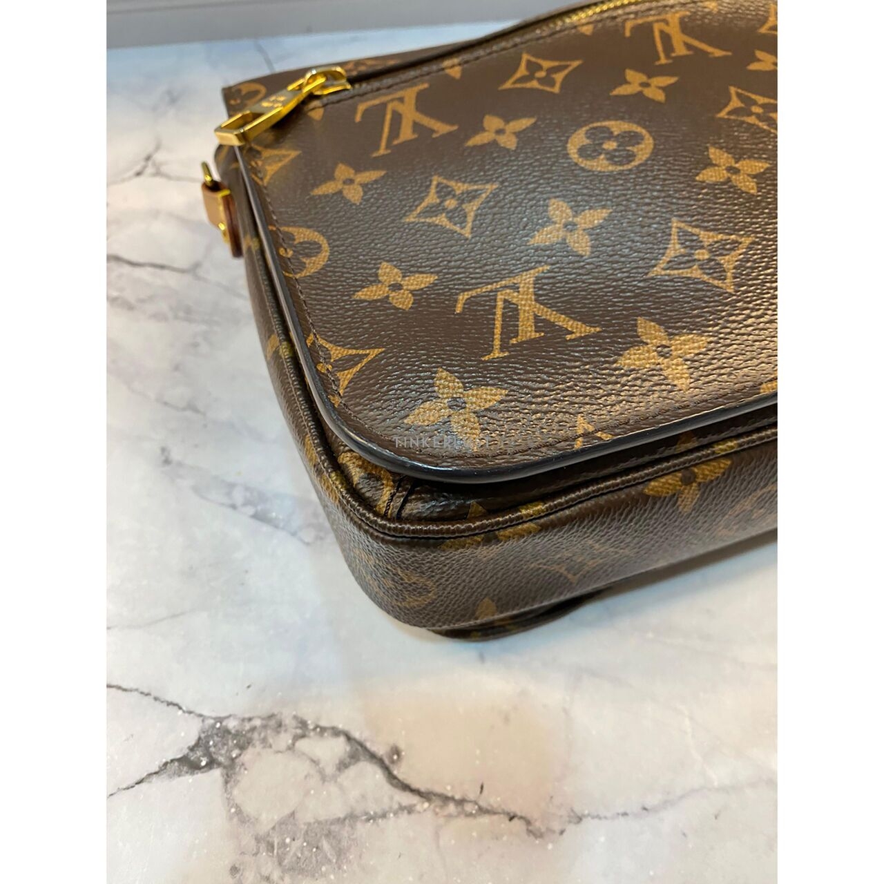 Louis Vuitton Metis Monogram GHW 2019 Satchel