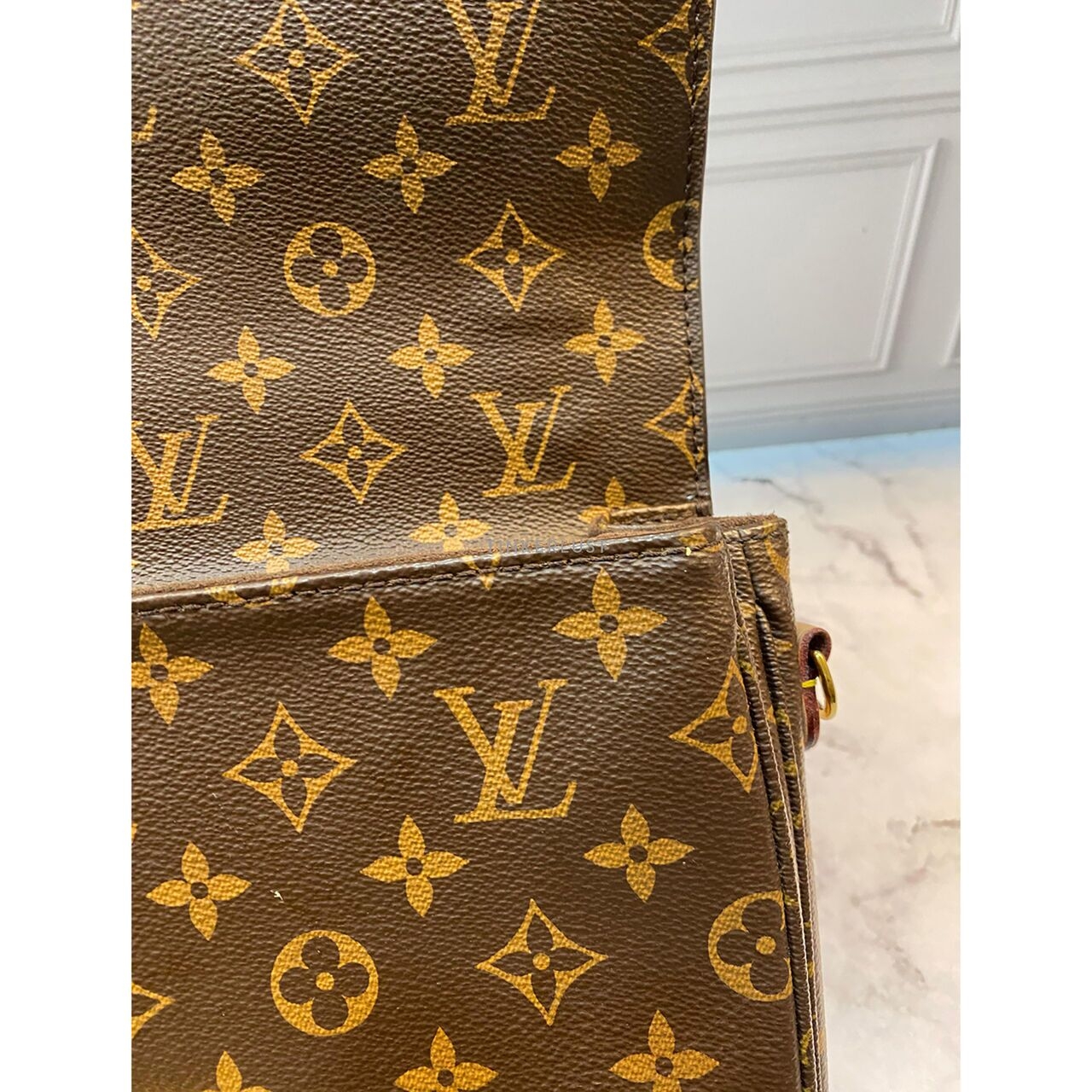 Louis Vuitton Metis Monogram GHW 2019 Satchel