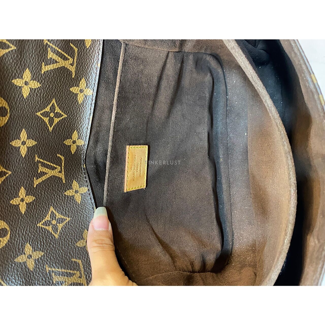 Louis Vuitton Metis Monogram GHW 2019 Satchel