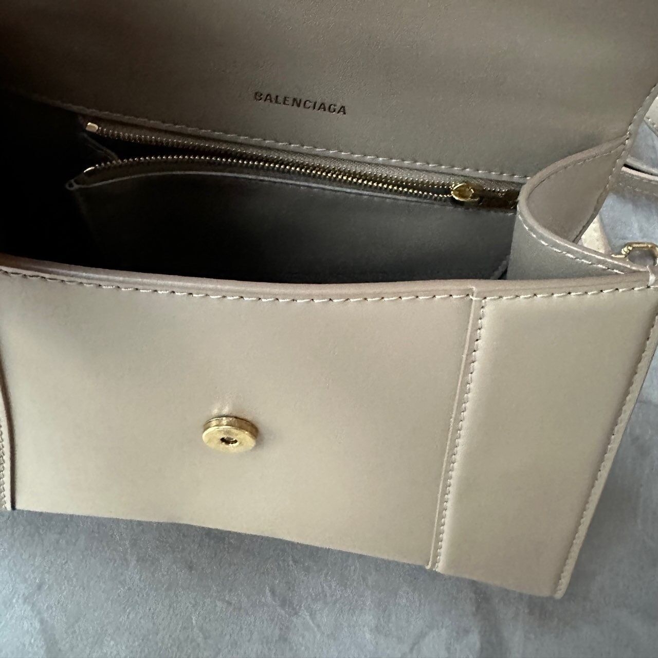 Balenciaga Hourglass Beige & Nude Leather Handbag