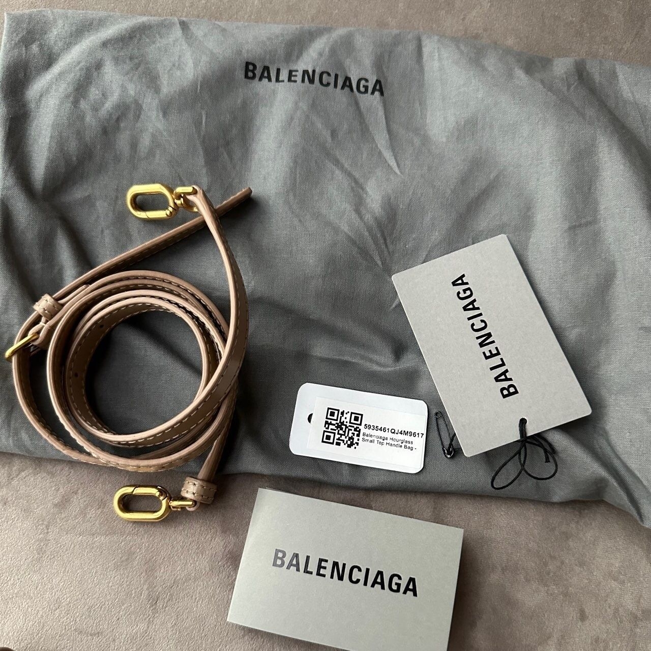 Balenciaga Hourglass Beige & Nude Leather Handbag