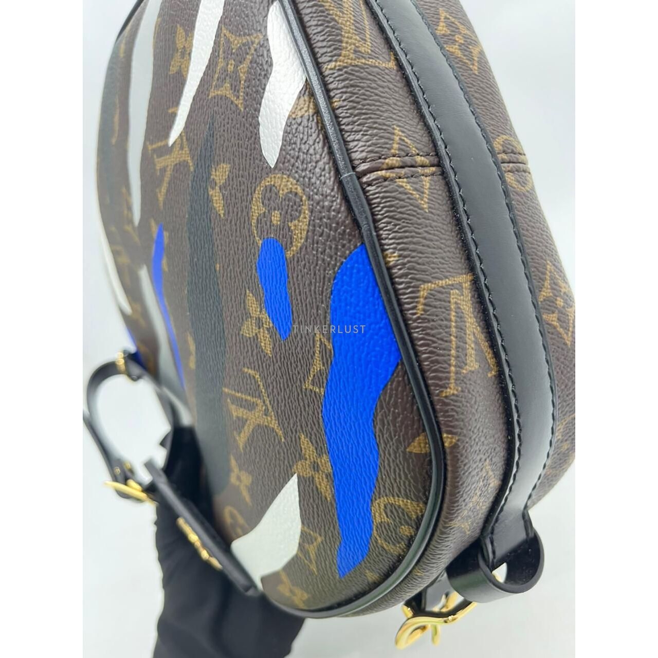 Louis Vuitton Boite Mono Souple Camouflage Black 2019 Sling Bag