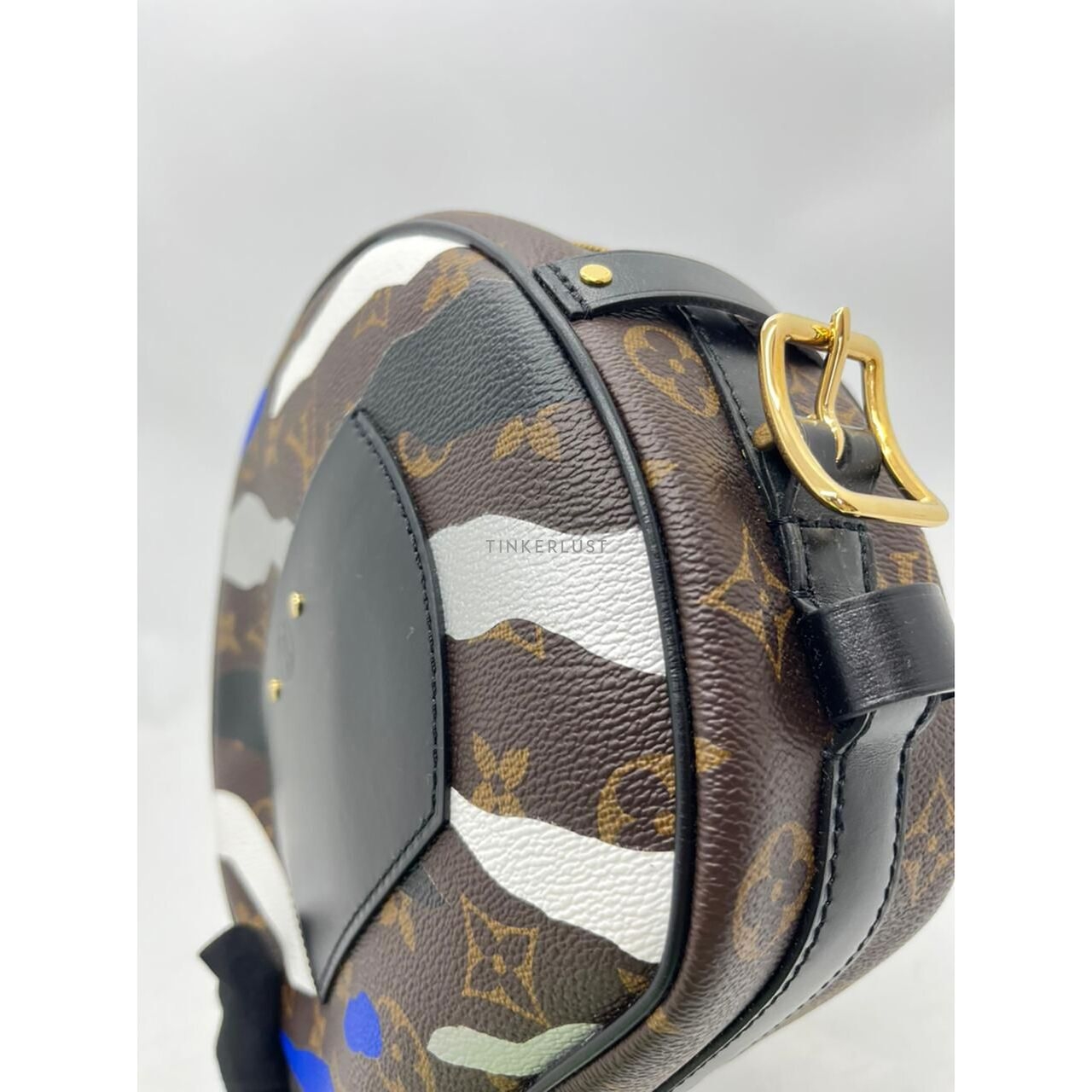 Louis Vuitton Boite Mono Souple Camouflage Black 2019 Sling Bag