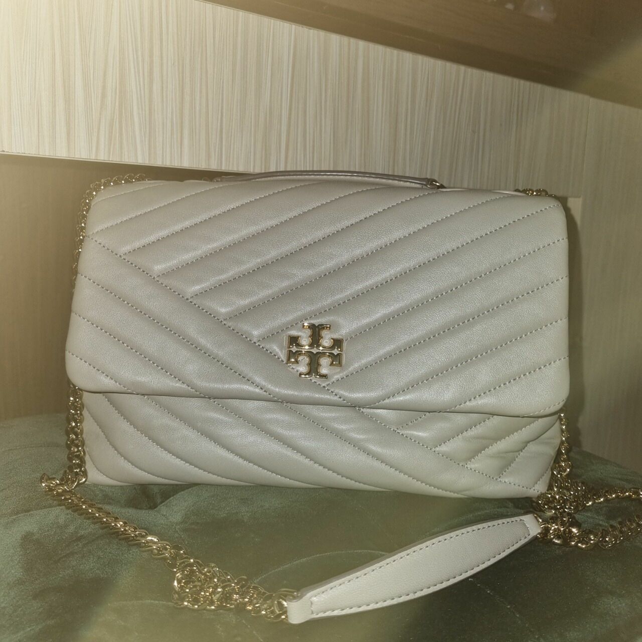 Tory Burch Kira Chevron Flap Chain Shoulder Bag Gray Heron