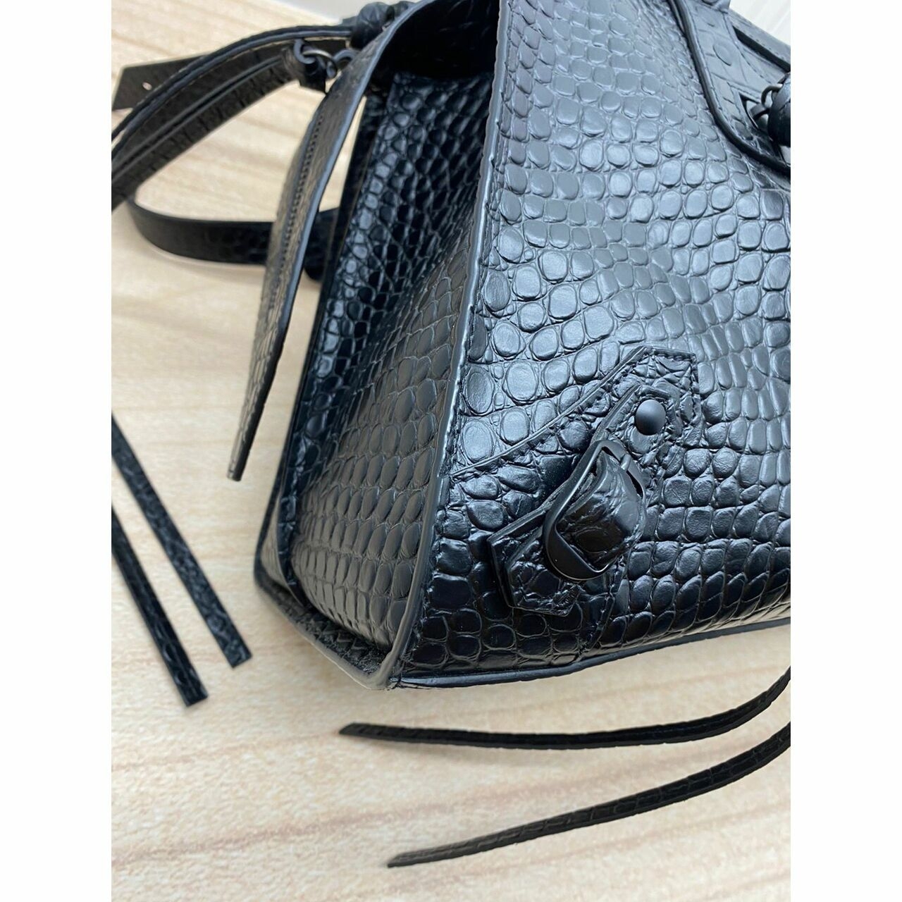 Balenciaga Neo Classic M Semi Matte Embossed Croc Calfskin Black Satchel