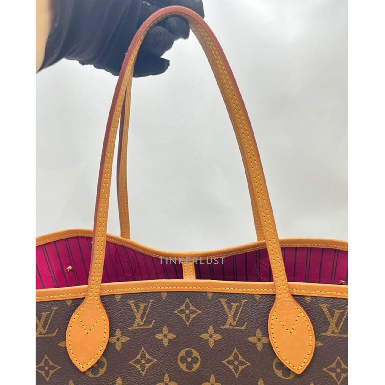 Louis Vuitton Neverfull MM Monogram Pivoine Chip Tote Bag