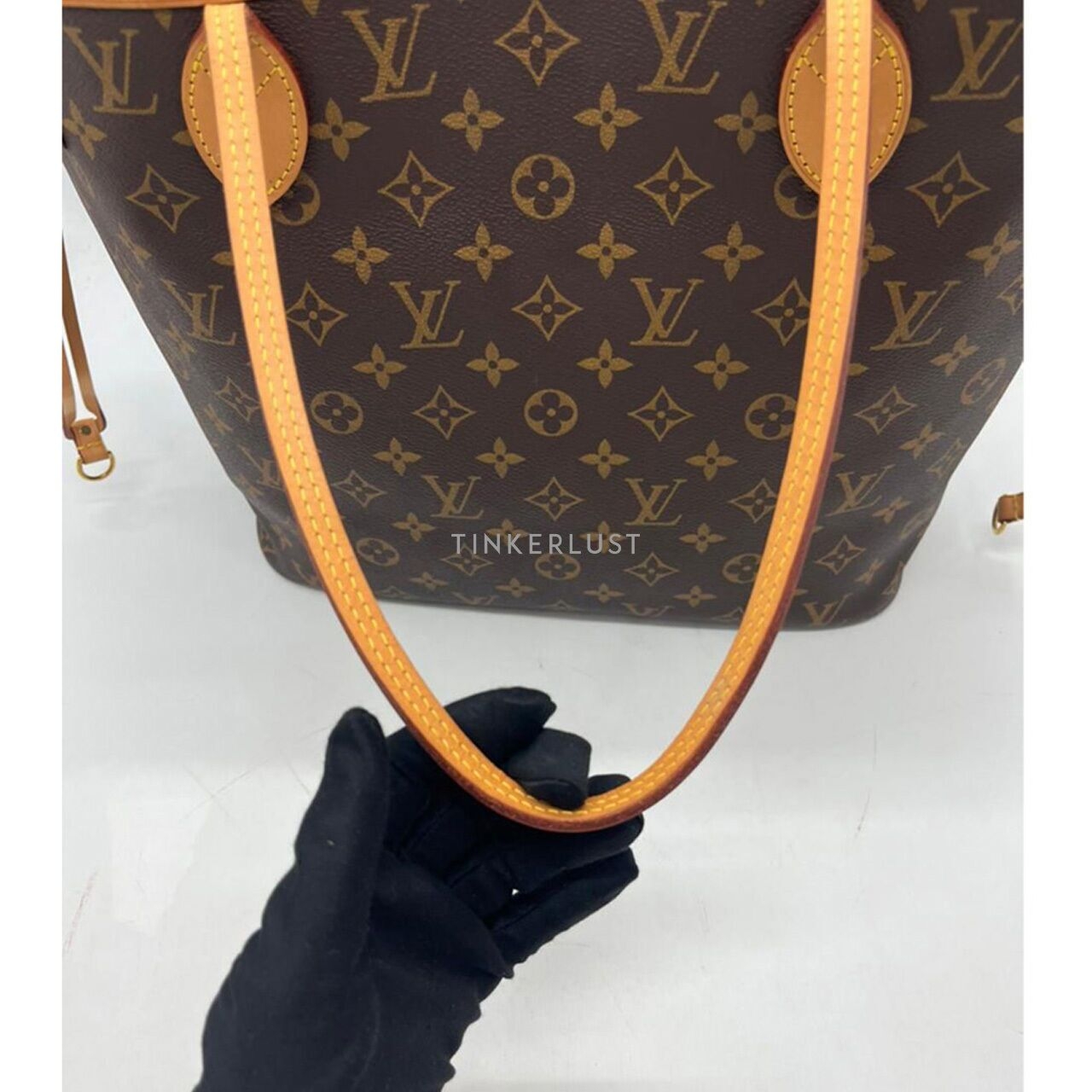 Louis Vuitton Neverfull MM Monogram Pivoine Chip Tote Bag