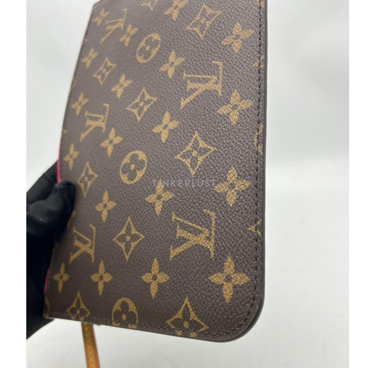 Louis Vuitton Neverfull MM Monogram Pivoine Chip Tote Bag