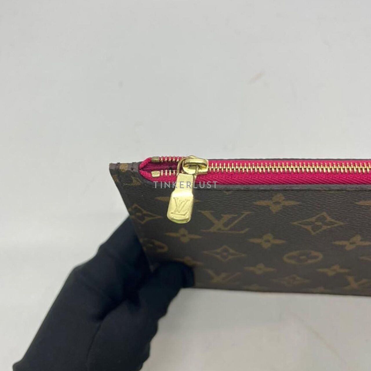 Louis Vuitton Neverfull MM Monogram Pivoine Chip Tote Bag