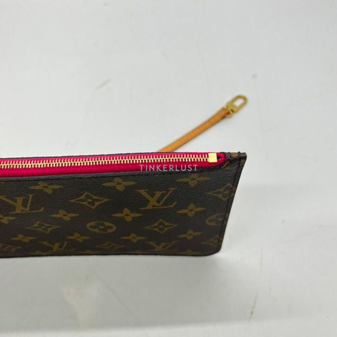 Louis Vuitton Neverfull MM Monogram Pivoine Chip Tote Bag