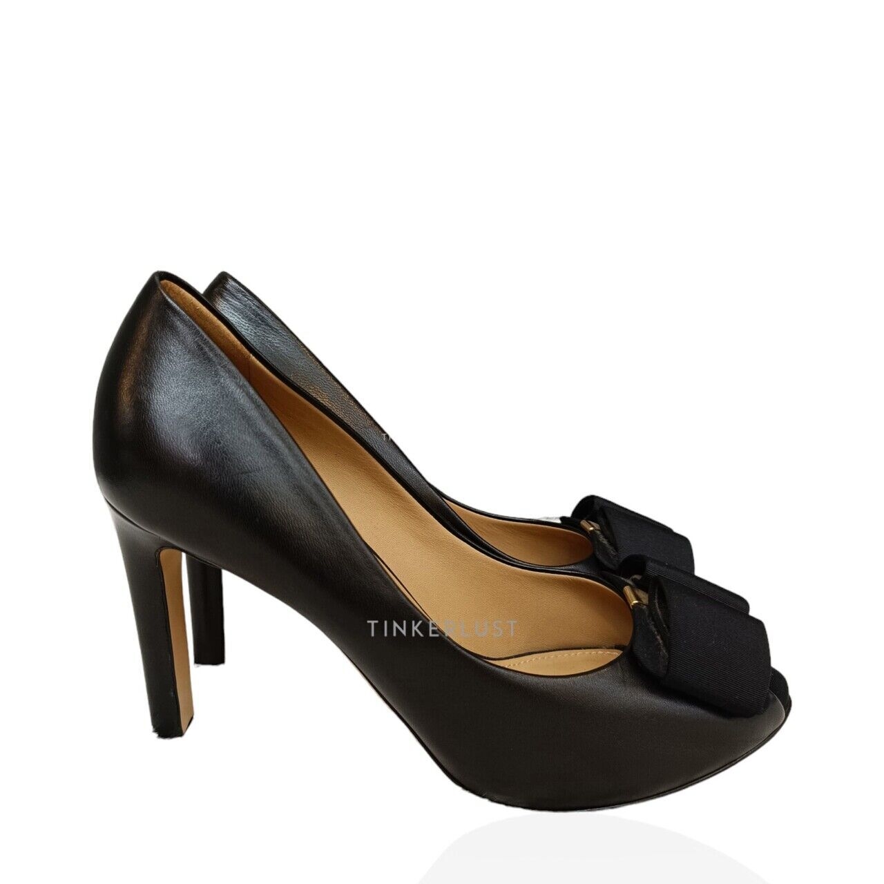 Salvatore Ferragamo Vara Bow Black Leather Heels