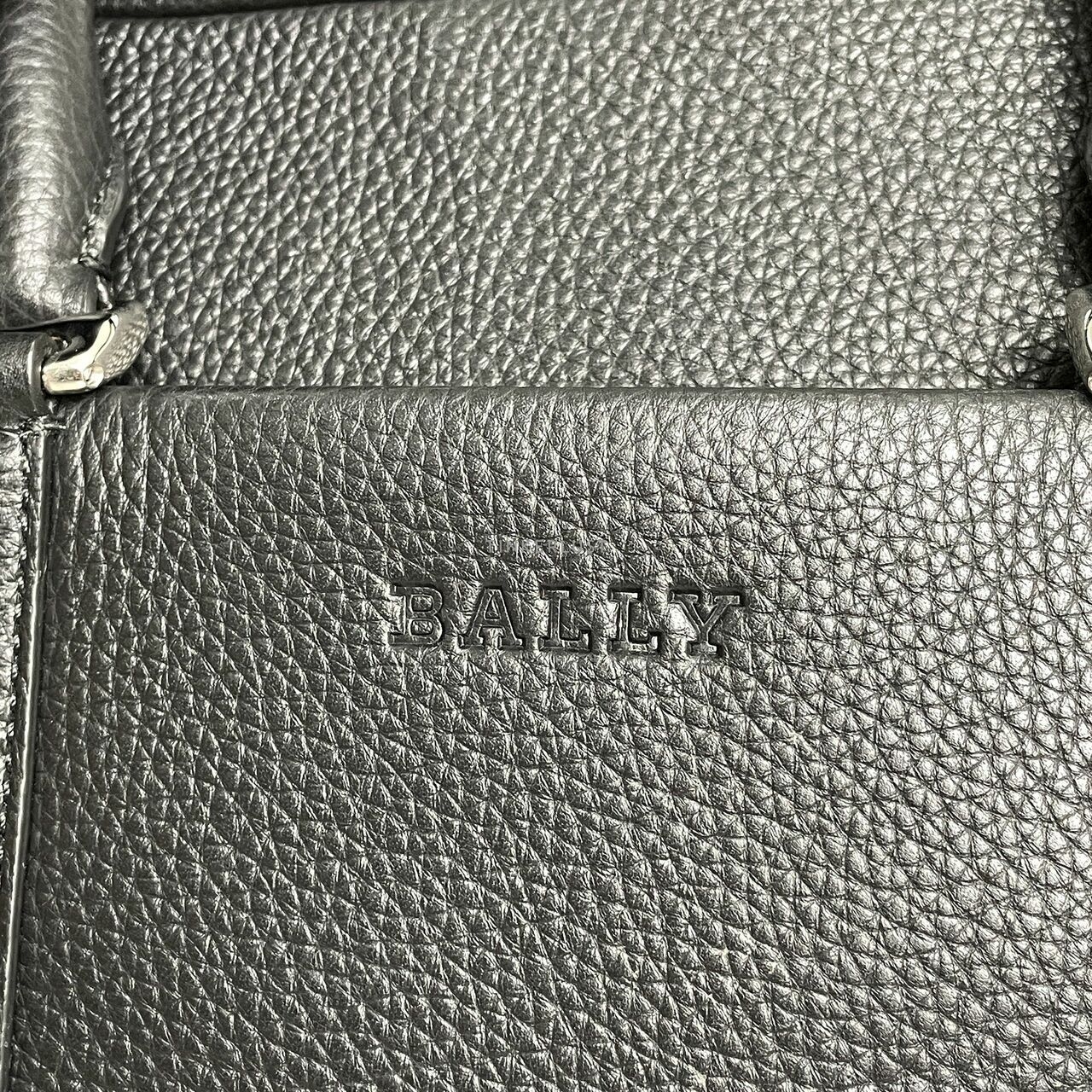 Bally Maleso Black Leather Messenger Bag	