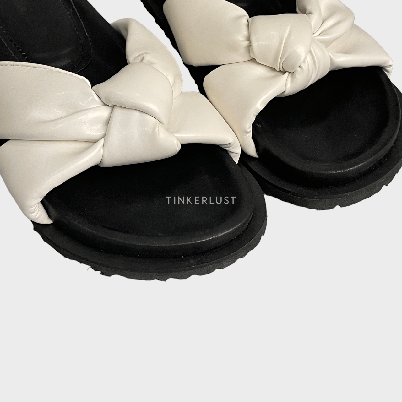 Private Collection Scarpa x astariri Black & White Sandals