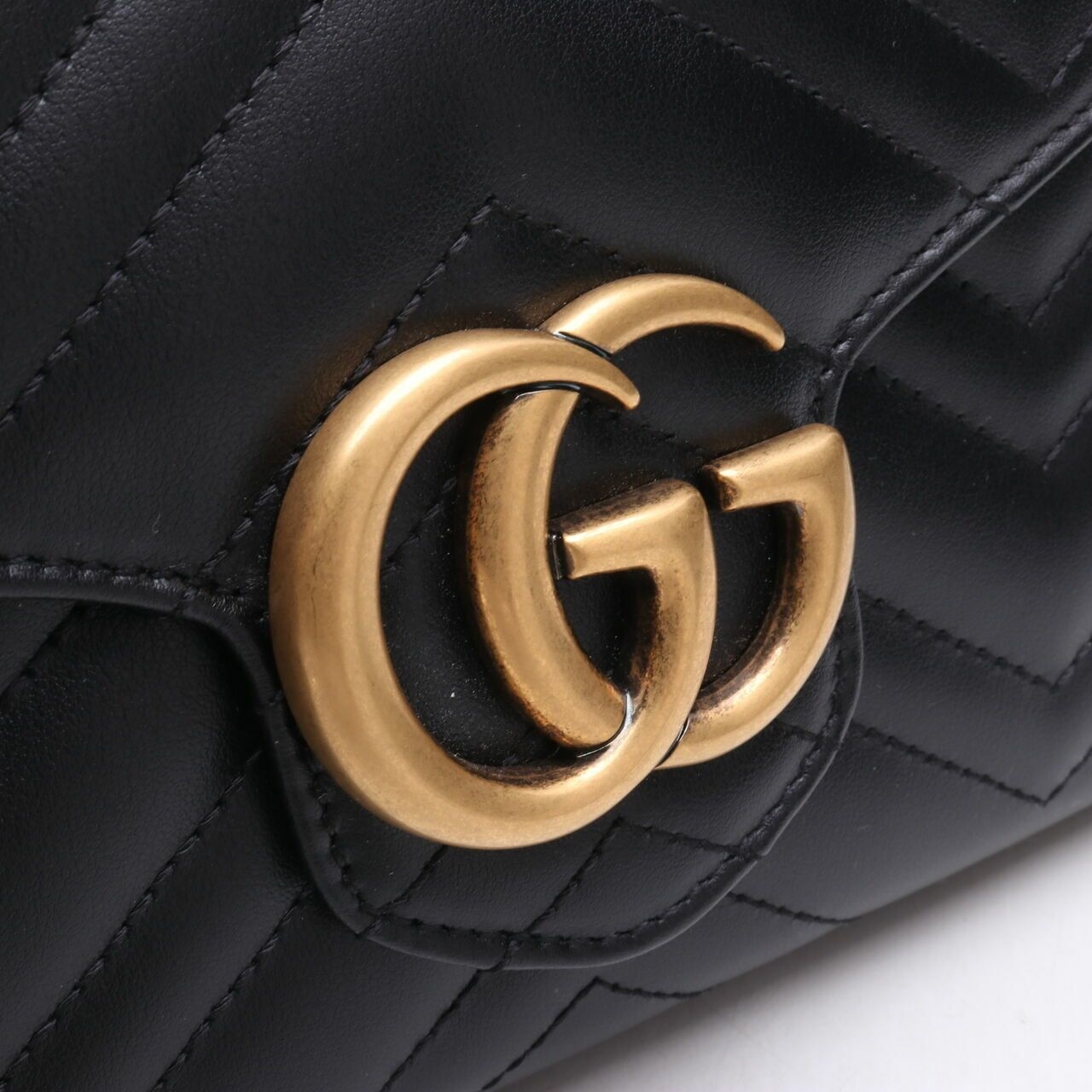 Gucci Calfskin GG Marmont Chain Wallet Black