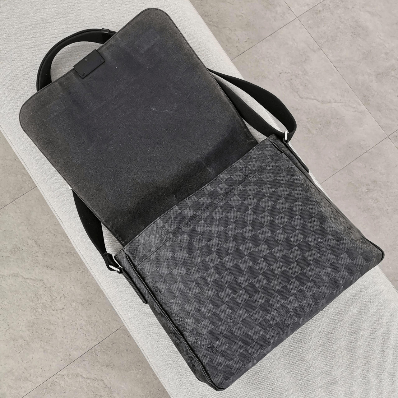 Louis Vuitton Messenger Damier Graphite District MM 2015 Sling Bag