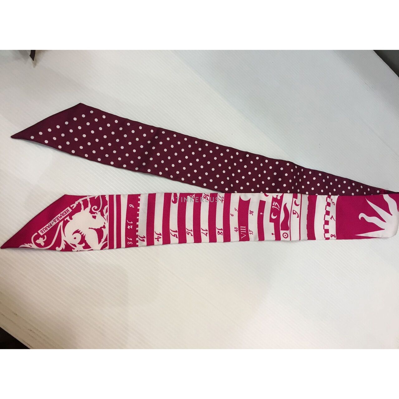 Hermes Twilly Astrologie a Pois Pink Fucshia White Scarf