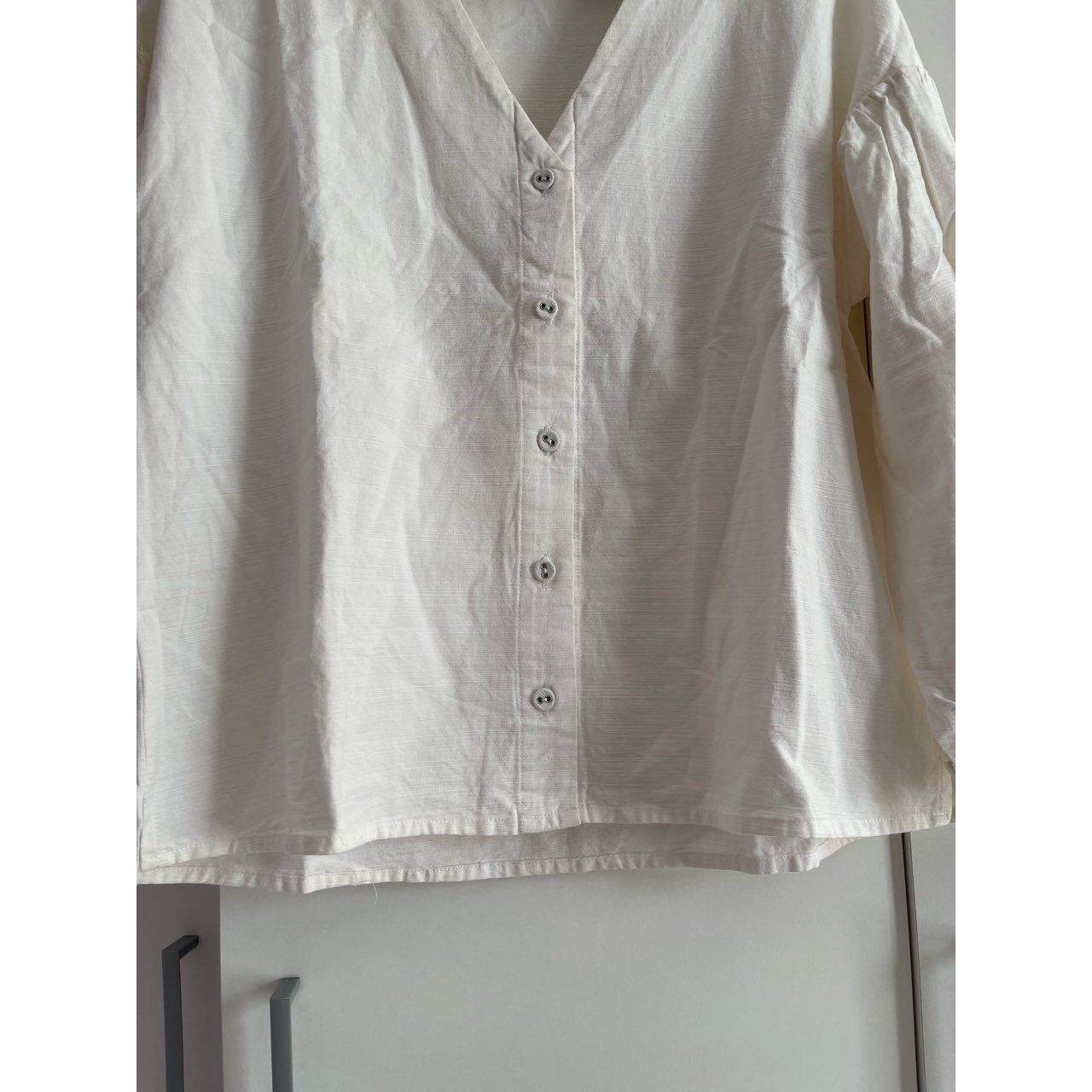 NOVERE Broken White Blouse