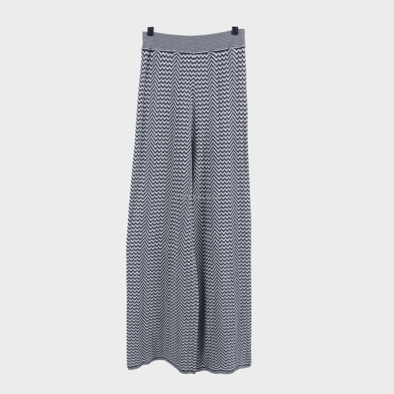 Duma White & Dark Grey Stripes Knit Long Pants