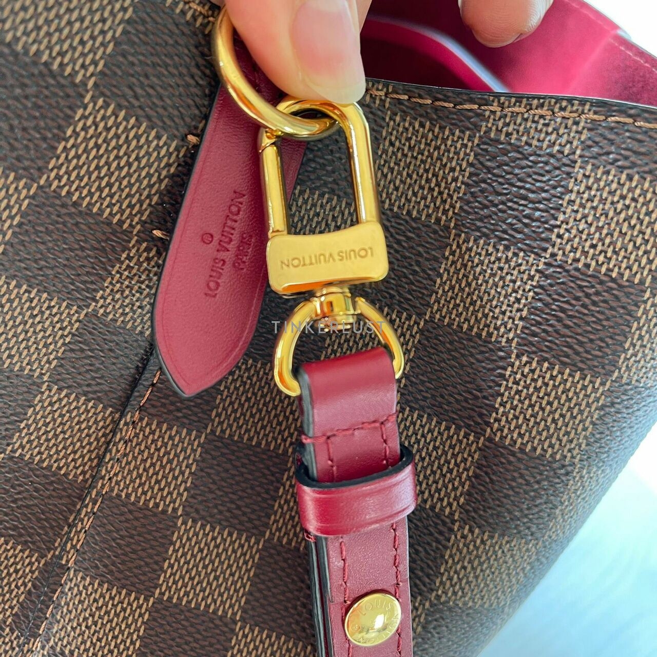 Louis Vuitton Neo Noe MM Damier Ebene Cherry Berry 2019