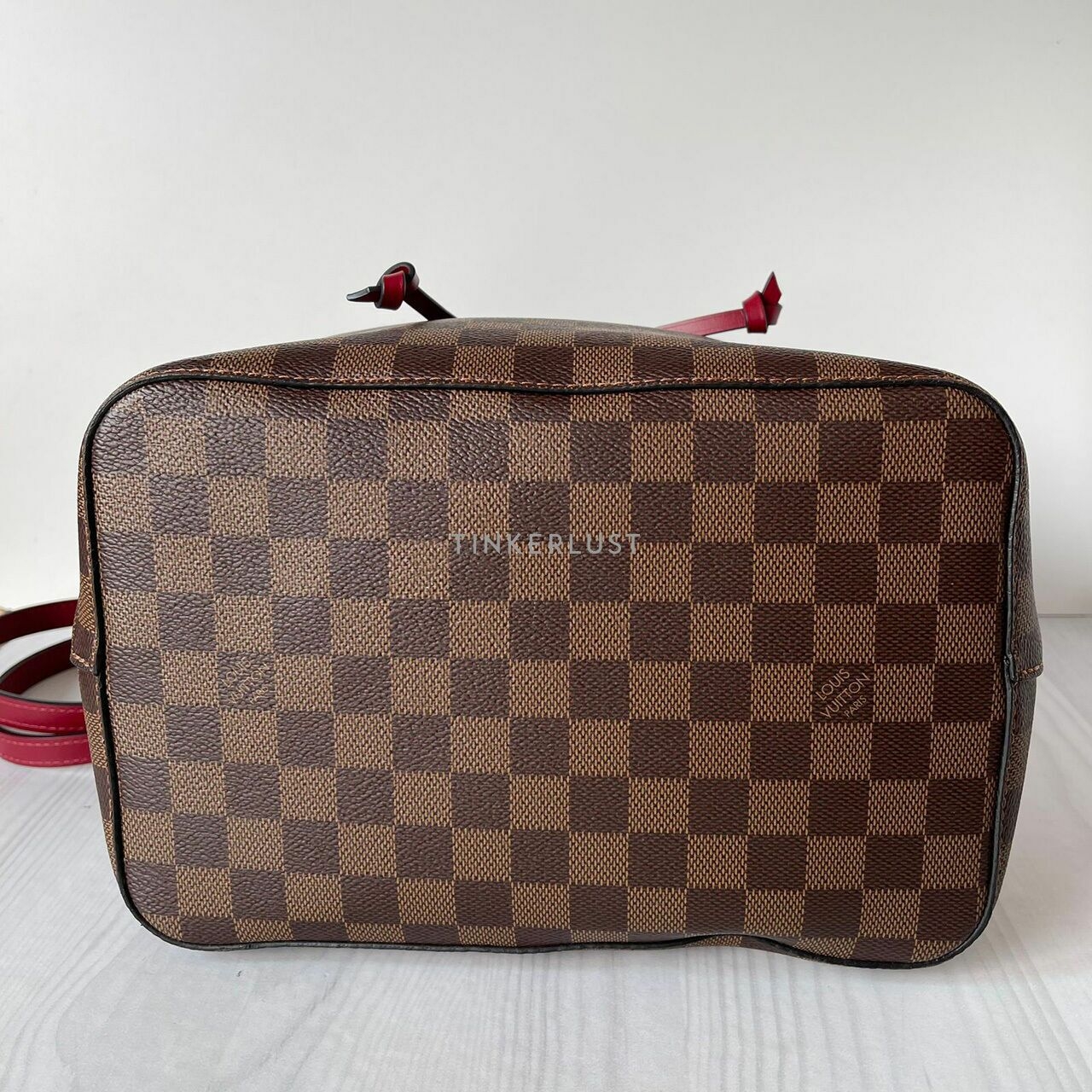 Louis Vuitton Neo Noe MM Damier Ebene Cherry Berry 2019