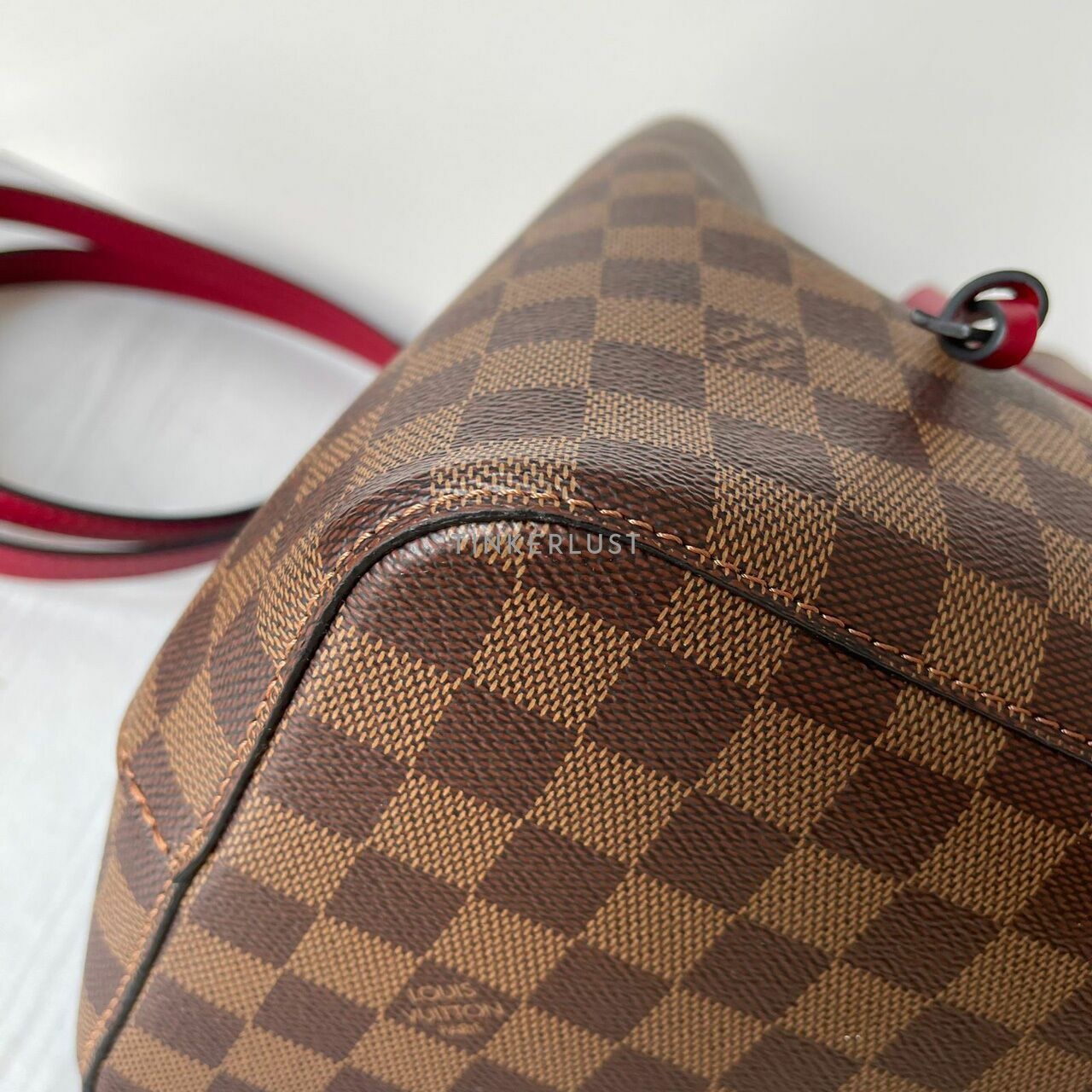 Louis Vuitton Neo Noe MM Damier Ebene Cherry Berry 2019