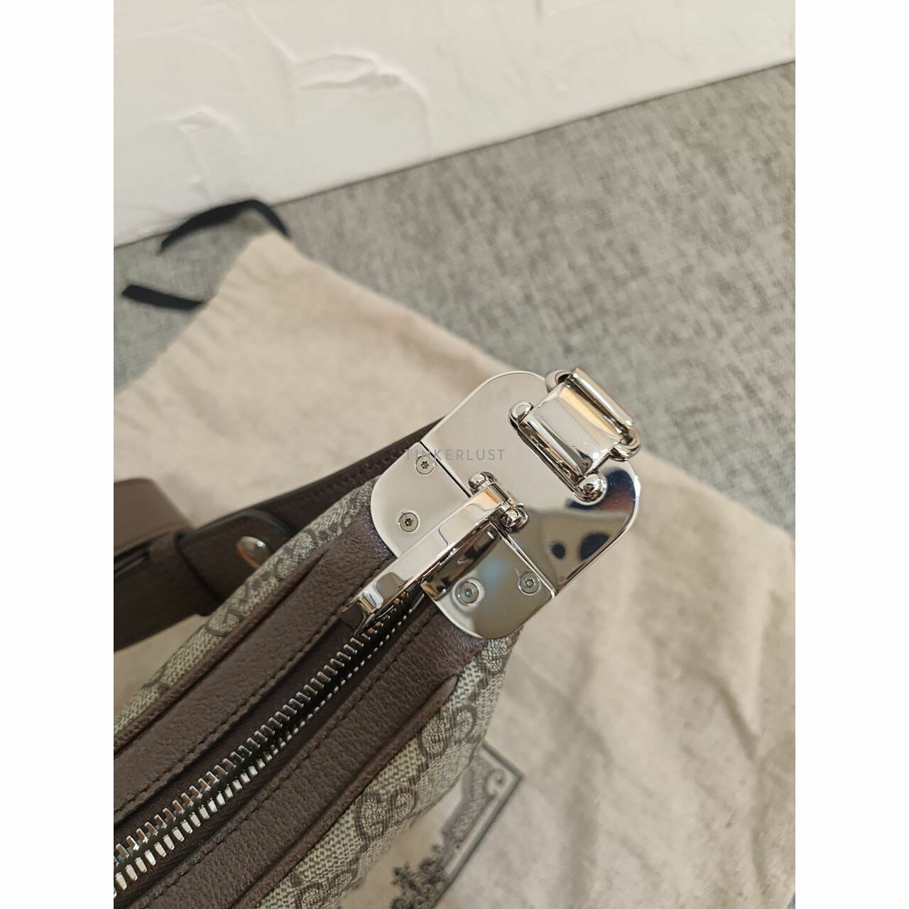 Gucci GG Supreme Brown & Beige Shoulder Bag 