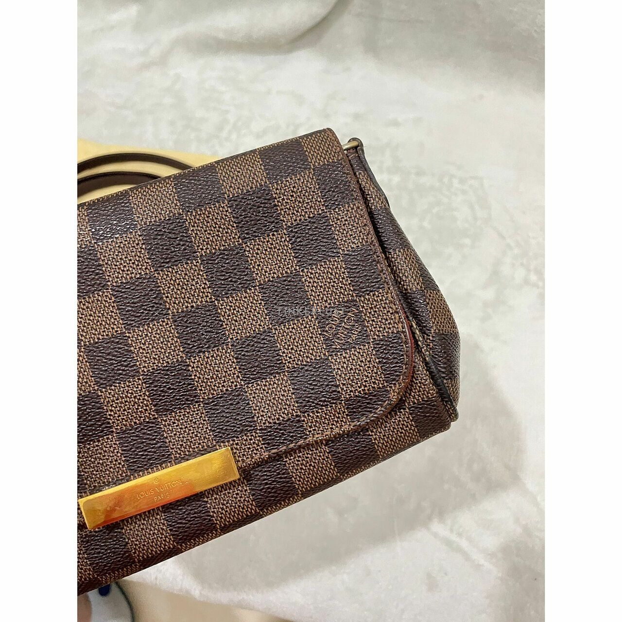 Louis Vuitton Favorite PM Damier 2015 Sling Bag