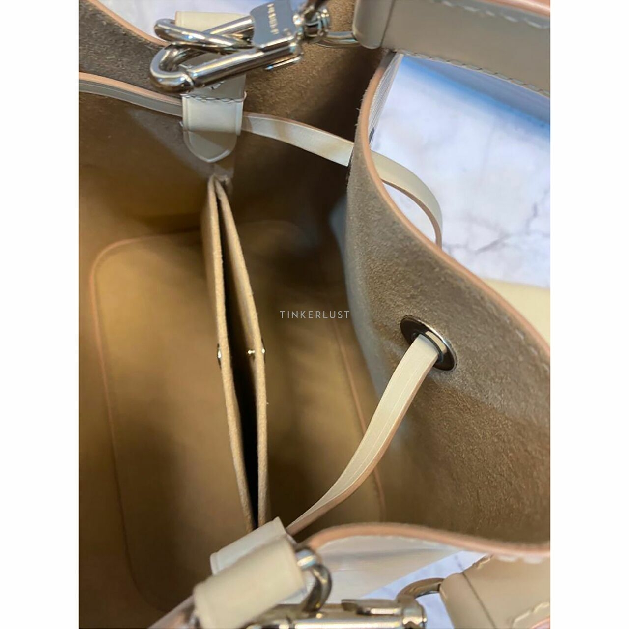 Louis Vuitton Neo Noe BB White Satchel