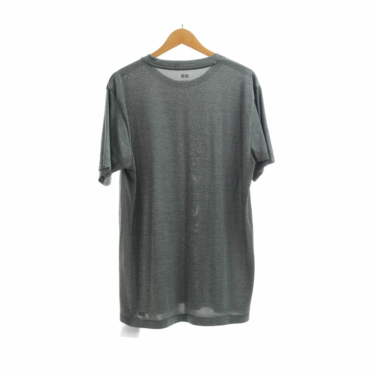 UNIQLO Green T-Shirt