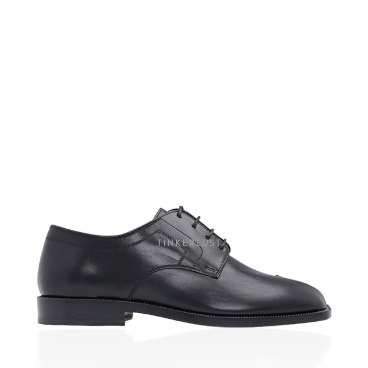 Maison Margiela Tabi Black Brushed Leather Flats