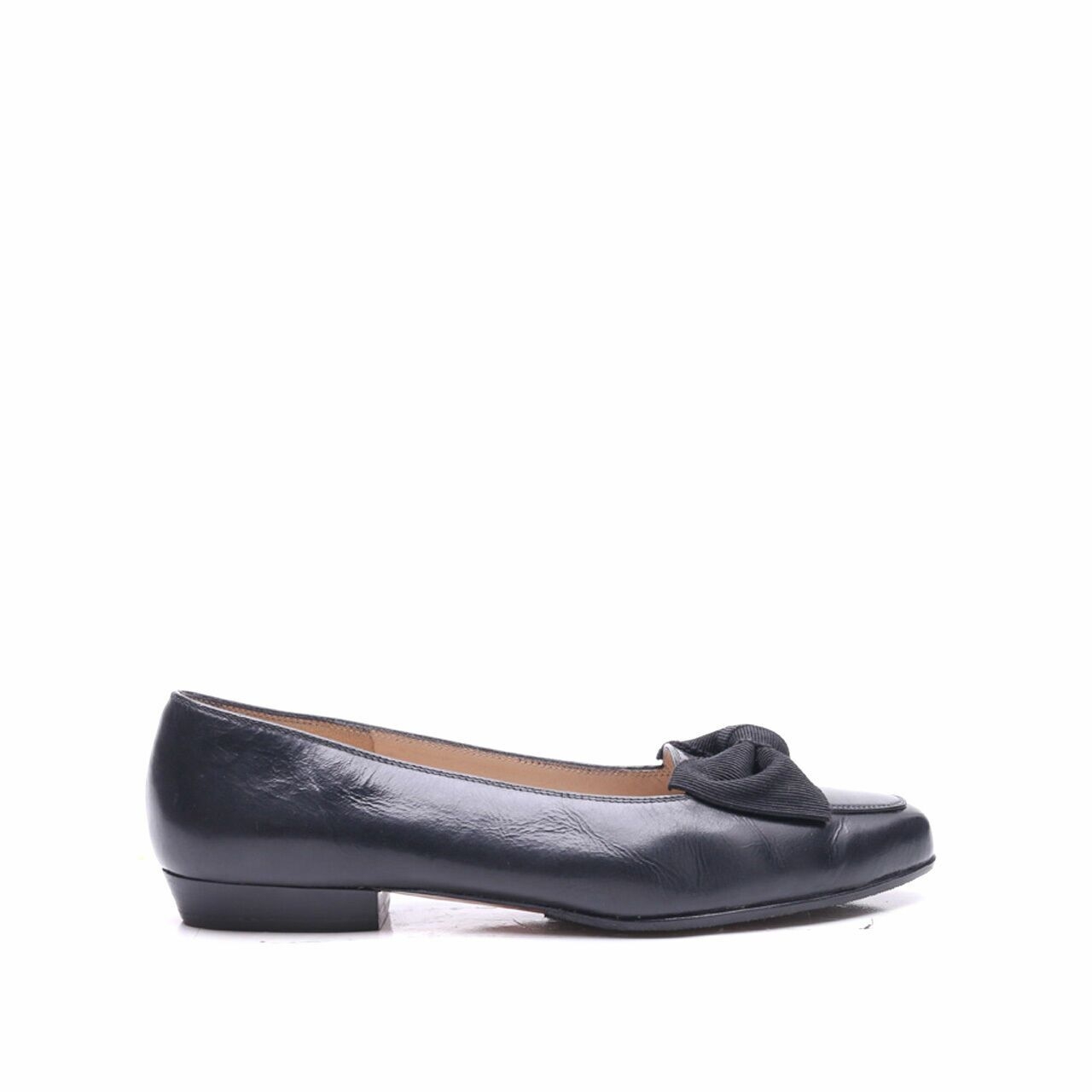 Salvatore Ferragamo Black Flats Shoes